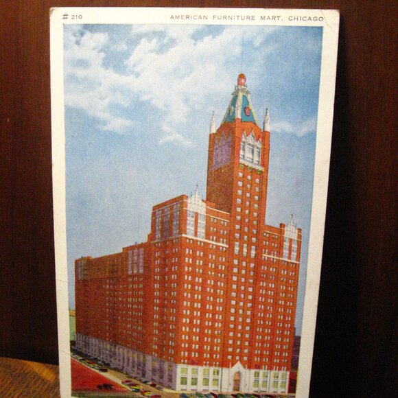 Chicago American Furniture Mart Vintage 1940's Postcard - Picture 1 of 5